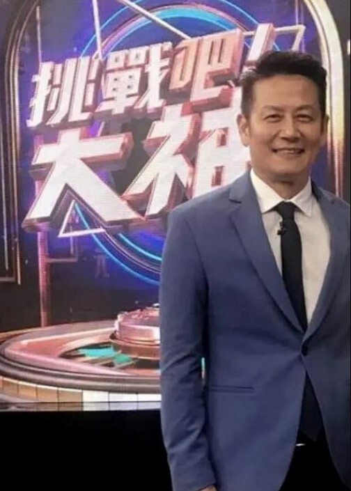 小陈头星选探花新人刚下海做兼职 - 酷色网